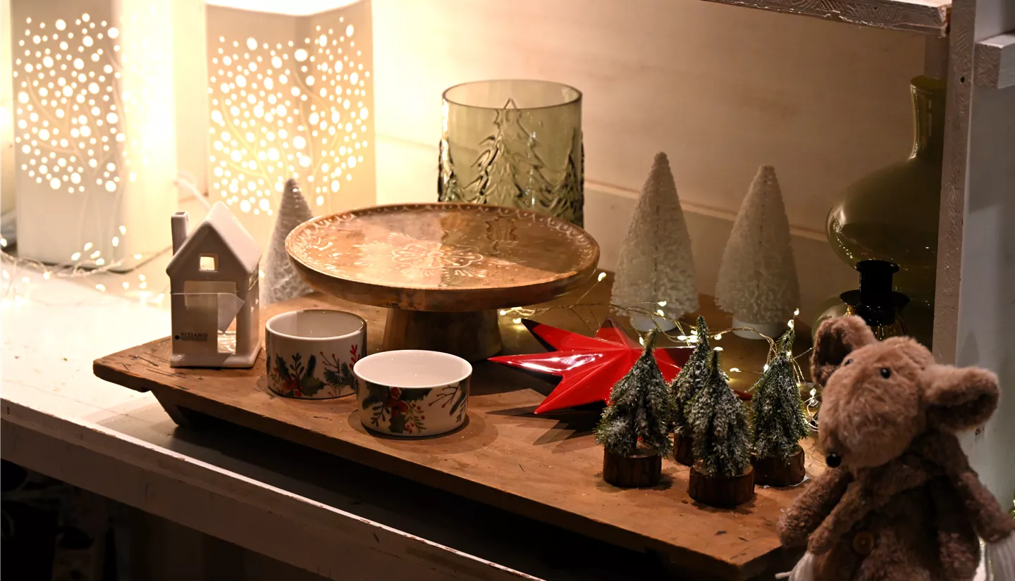 Z7 2025-11-14 BK Advent (16).JPG