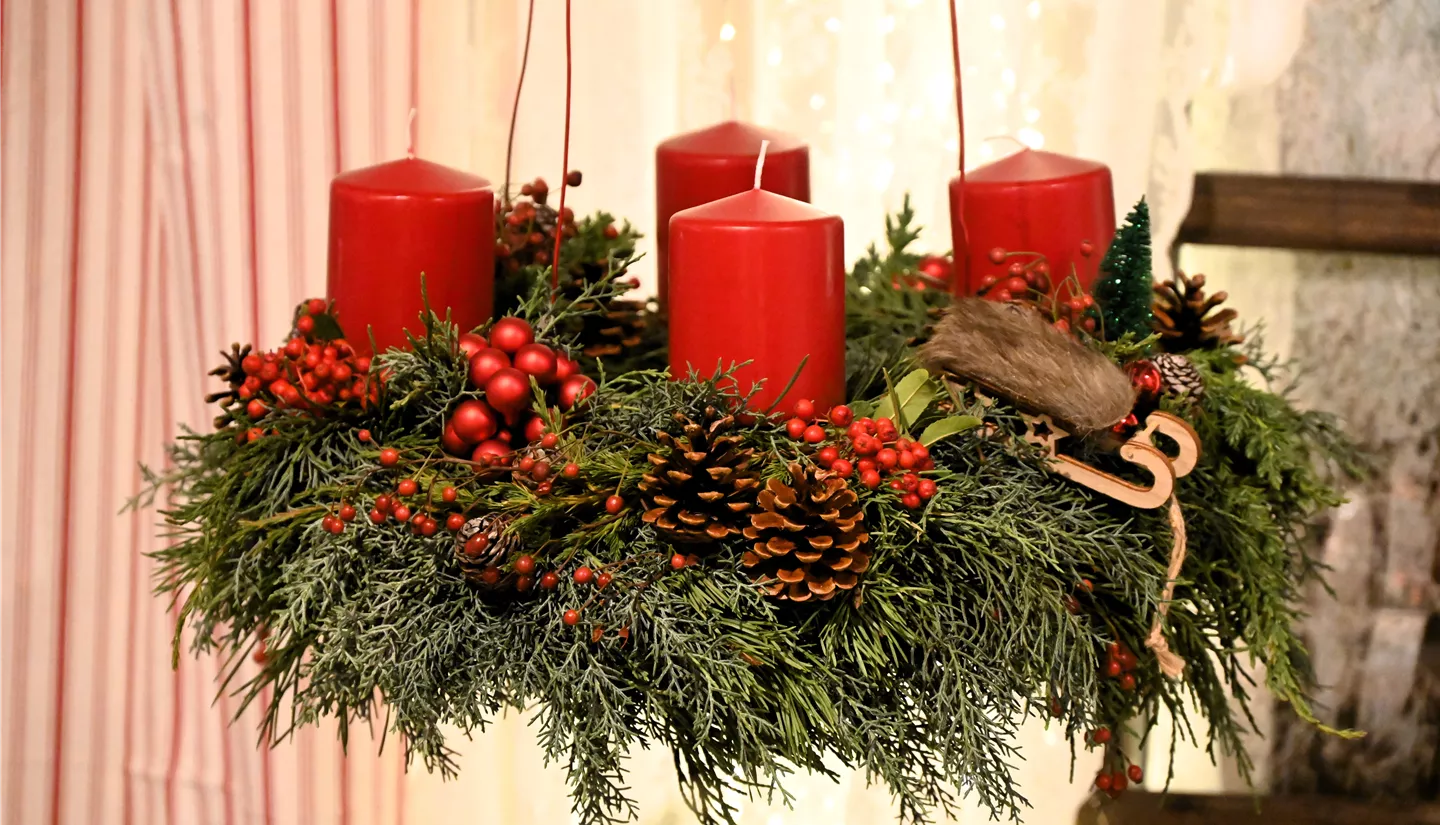 Z7 2025-11-14 BK Advent (6).JPG