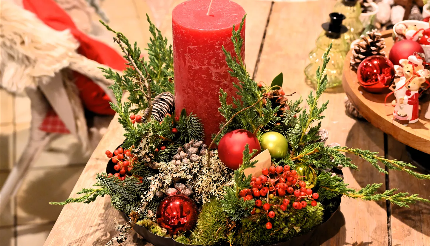 Z7 2025-11-14 BK Advent (12).JPG