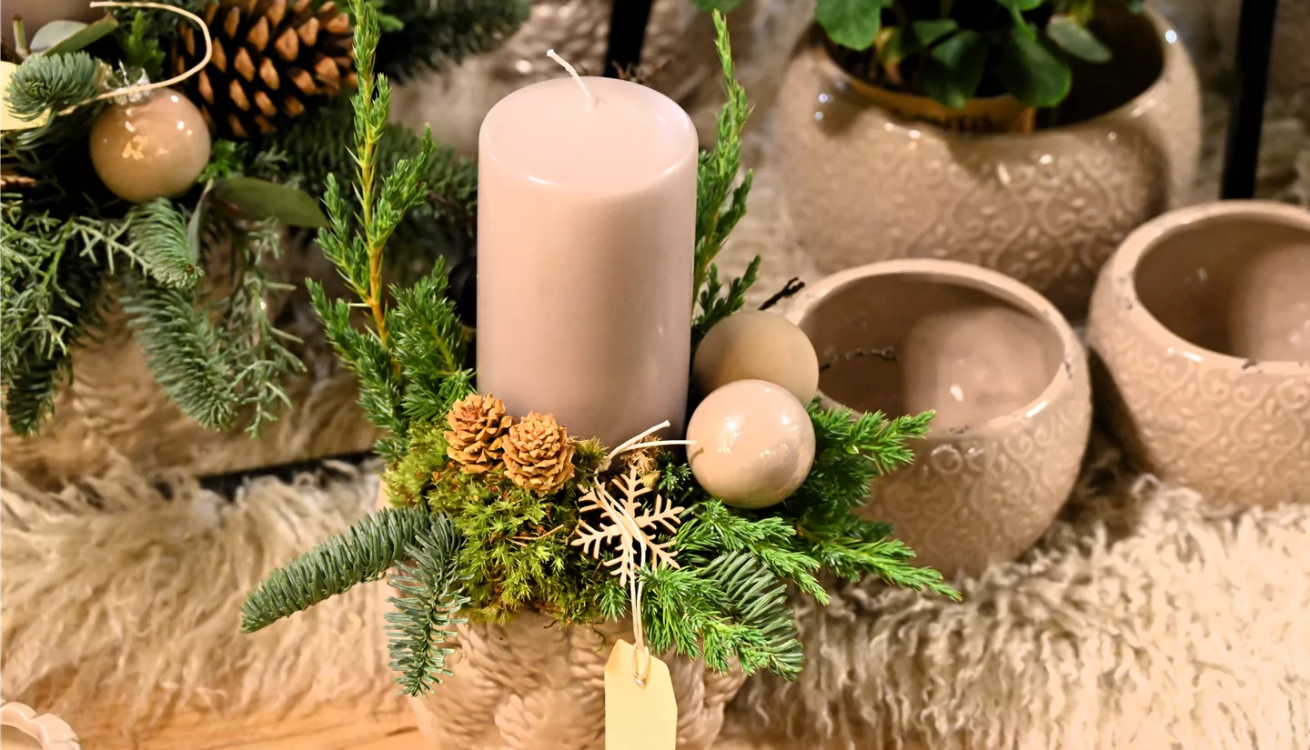 Z7 2025-11-14 BK Advent (89).JPG